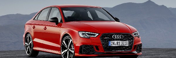 Audi RS3 Sedan, Góry, 2017, Czerwone