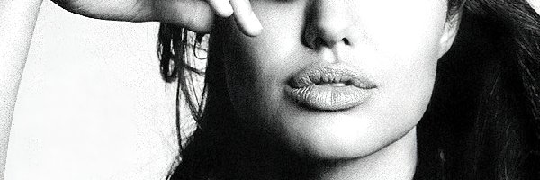 czarne włosy, Angelina Jolie