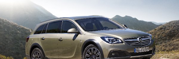 Góry, Opel Insignia Country