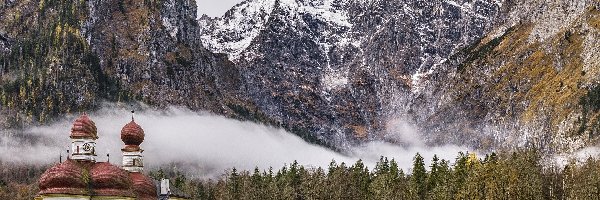 Kościół św. Bartłomieja, Miejscowość Schönau am Königssee, Jezioro Königssee, Góry, Bawaria, Niemcy