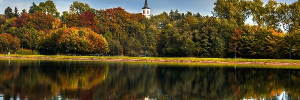 Jezioro, Wieżyczka, Kościół, Odbicie, Drzewa, Jesień