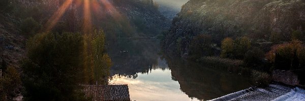 Hiszpania, Rzeka Tag, Toledo, Wschód Słońca, Góry