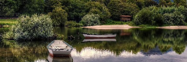 Rzeka, Łódki