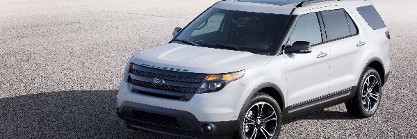 Ford Explorer Sport