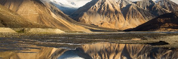Chiny, Jezioro Pangong Tso, Tybet, Himalaje, Góry