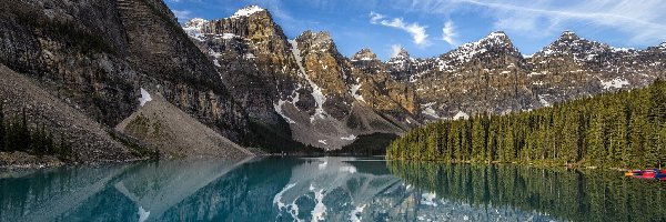 Odbicie, Park Narodowy Banff, Góry, Prowincja Alberta, Kanada, Drzewa, Jezioro Moraine