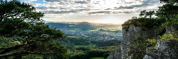 Wzgórza, Skały, Kanton Bazylea-Okręg, Kanton Solothurn, Szwajcaria, Drzewa, Wioska, Urwisko Schartenflue, Pola