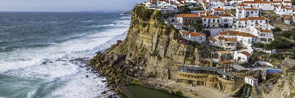 Morze, Miasteczko Azenhas do Mar, Klif, Wybrzeże, Portugalia, Domy, Skały