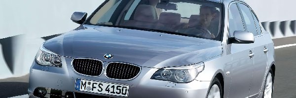 E60, BMW 5