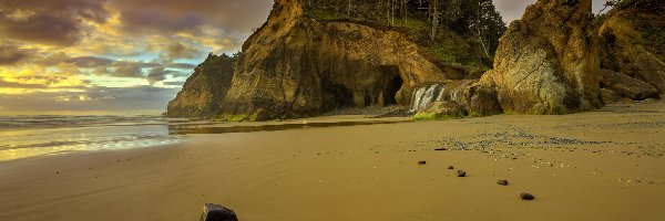 Morze, Stan Oregon, Wybrzeże, Stany Zjednoczone, Park stanowy Hug Point State Recreation Site, Przylądek Hug Point, Skały, Plaża
