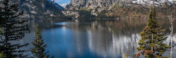 Chmury, Park Narodowy Grand Teton, Jezioro Jenny Lake, Stan Wyoming, Stany Zjednoczone, Drzewa, Góry