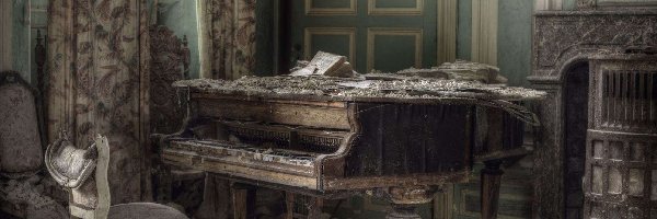 Fortepian, Zniszczony