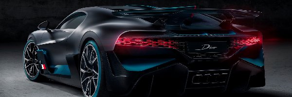 Tył, Bugatti Divo