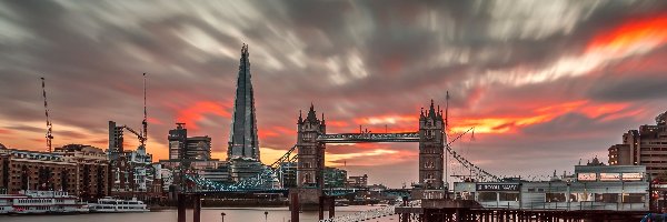 Tower Bridge, Londyn