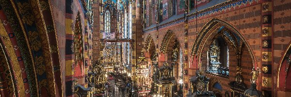 Polska, Kościół Mariacki, Kraków, Wnętrze, Kościół Wniebowzięcia Najświętszej Marii