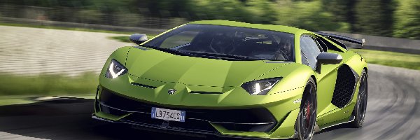 Lamborghini Aventador SVJ