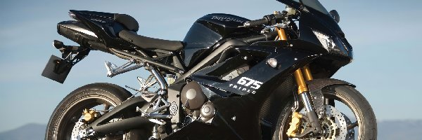 Owiewki, Triumph Daytona 675