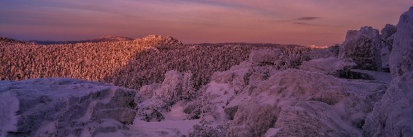 Zachód słońca, Zima, Skały, Góry, Wzgórza, Rosja, Obwód czelabiński, Drzewa, Park Narodowy Taganaj