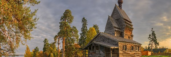 Drewniana, Wieś Yuksovichi, Cerkiew, Rosja, Obwód rostowski