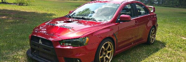 Mitsubishi Lancer Evolution X Rally Red, Czerwone