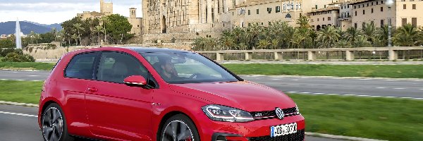 Volkswagen Golf 7 GTI, 2017, Facelift, Czerwony