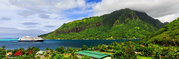 Morze, Wybrzeże, Polinezja Francuska, Wzgórze, Roślinność Wzgórza, Tropiki, Akwen Opunohu Bay, Domy, Wyspa Moorea, Statek, Palmy, Chmury, Drzewa