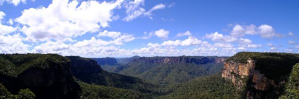 Australia, Niebo, Chmury, Roślinność, Góry Błękitne, Nowa Południowa Walia, Park Narodowy Gór Błękitnych
