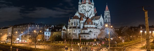 Plac Meksykański - Mexikoplatz, Wiedeń, Noc, Droga, Dzielnica Leopoldstadt, Kościół św. Franciszka z Asyżu, Domy, Austria