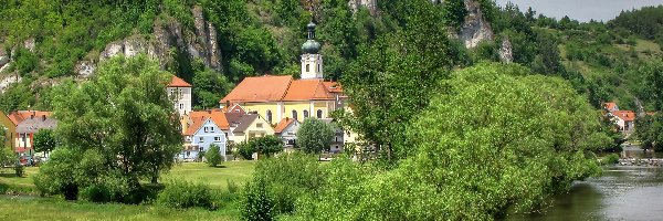 Ruiny, Kościół, Rzeka, Wzgórze