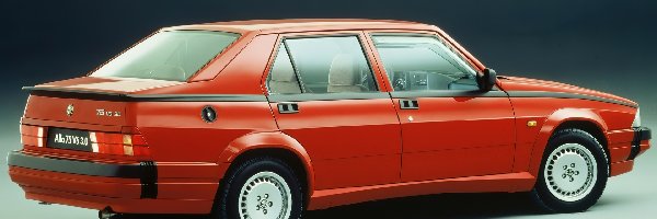 V6, Alfa Romeo 75