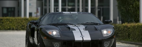 Ford GT, Przód