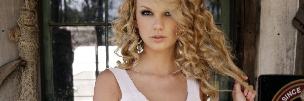 Taylor Swift, Blondynka