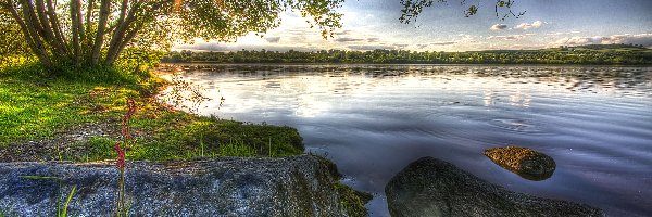 Kamienie, Jezioro, Promienie