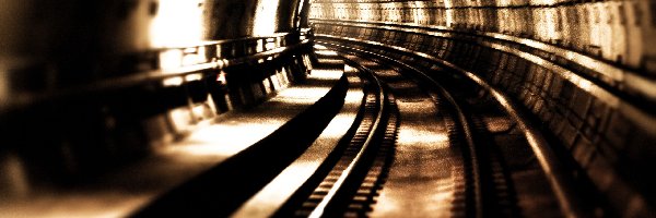 Tunel, Kolej, Tory