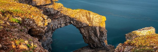 Skały, Walia, Morze, Wybrzeże, Wielka Brytania, Łuk Green Bridge of Wales, Zielony Most, Park Narodowy Pembrokeshire Coast