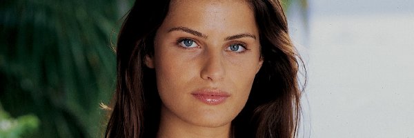 Spojrzenie, Naszyjnik, Isabeli Fontana