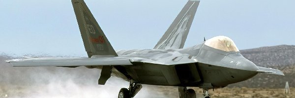 Lockheed F-22 Raptor, Odrzutowiec, Lądujący