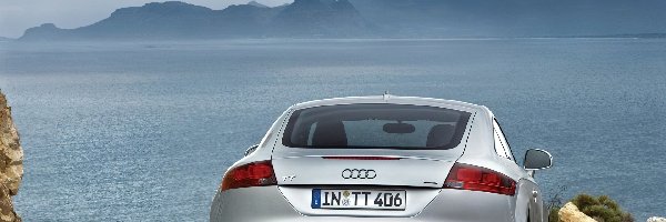 Ulica, Zatoka, Audi TT