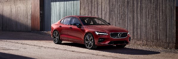 2018, Generacja III, Volvo S60