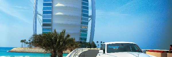 Burj Al Arab, Dubaj, Rolls-Royce Phantom