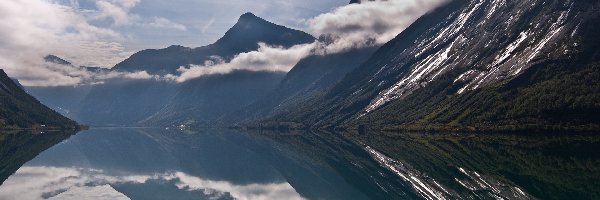 Jezioro, Góry, Chmury, Śnieg, Wysokość