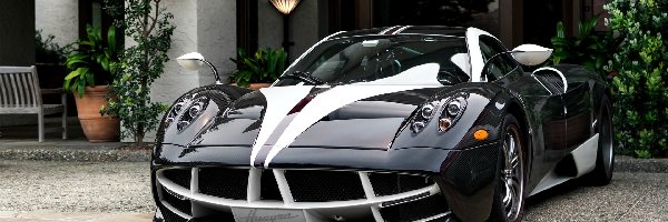 2015, Pagani Huayra The King