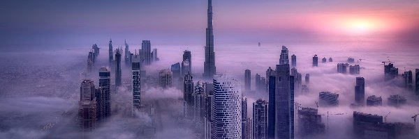 Mgła, Zjednoczone Emiraty Arabskie, Dubaj, Wieżowiec Burdż Chalifa, Drapacze chmur