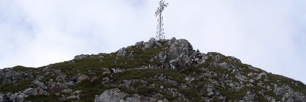 Turyści, Giewont, Krzyż