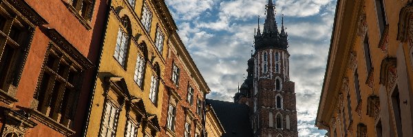 Domy, Kościół Wniebowzięcia Najświętszej Marii Panny, Kościół Mariacki, Hejnalica, Wieża, Polska, Kraków, Bazylika Mariacka, Kamienice