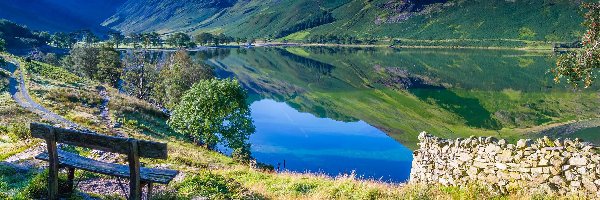 Kamienie, Staw Bowscale Tarn, Anglia, Kumbria, Ławka, Ścieżka, Park Narodowy Lake District, Góry