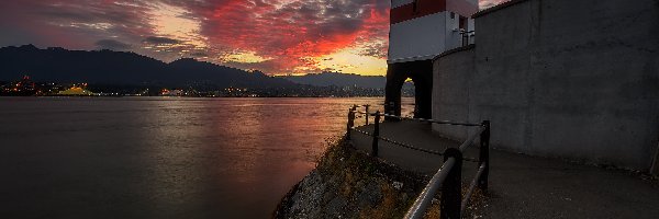 Kanada, Morze, Latarnia morska Brockton Point, Zatoka, Wschód słońca, Vancouver, Stanley Park