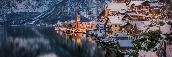 Jezioro Hallstattersee, Góry, Alpy, Zima, Hallstatt, Austria