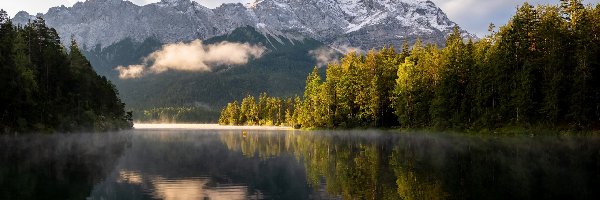 Jezioro Eibsee, Garmisch-Partenkirchen, Góry, Niemcy, Bawaria