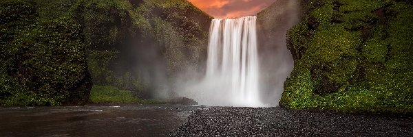 Islandia, Rzeka Skoga, Wodospad Skogafoss, Góra, Zachód słońca